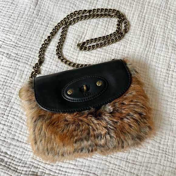 Ugg | Foxley Brown Fur and Black Leather Foldover Crossbody Purse Handbag - Picture 2 of 9
